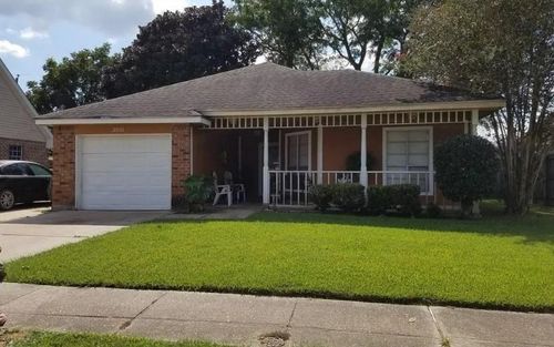 2001 Van Arpel Dr, La Place, LA, 70068-6338 | Card Image