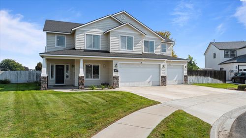 4811 Cordova Ct, Pasco, WA, 99301-8186 | Card Image