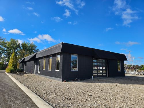 19150 Harbour Dr, Tilbury, ON, N0P2L0 | Card Image