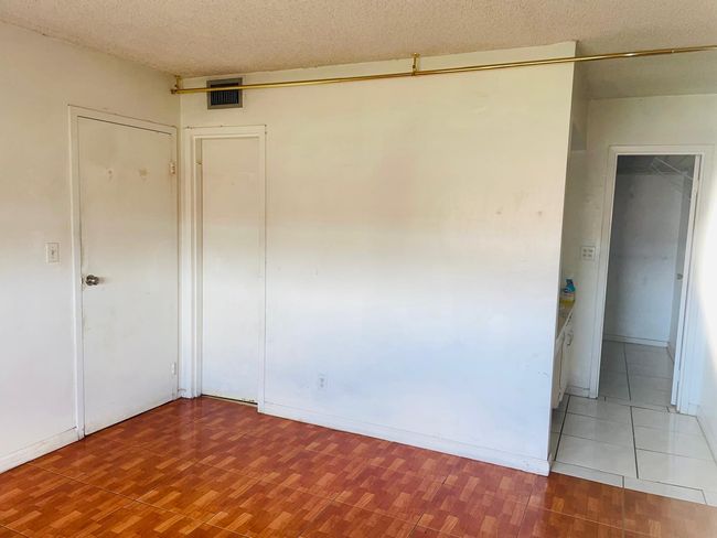 APT-371 - 4191 Nw 26 Th St, Condo with 1 bedrooms, 1 bathrooms and null parking in Lauderhill FL | Image 7