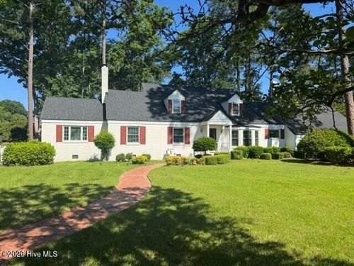 601 Curtis St N, Ahoskie, NC, 27910-2111 | Card Image