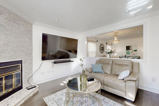 102 Stather Cres, House other with 4 bedrooms, 4 bathrooms and 4 parking in Markham ON | Image 10
