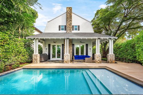 217 Se 16th Ave, Fort Lauderdale, FL, 33301-3915 | Card Image