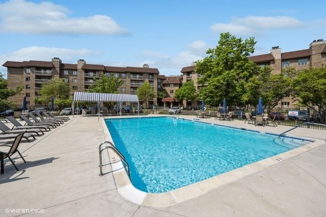 APT-5F - 1220 Rudolph Rd, Condo with 2 bedrooms, 2 bathrooms and 2 parking in Northbrook IL | Image 33