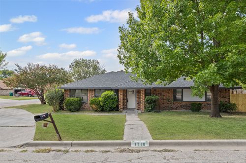 1710 Beaver Trl, Harker Heights, TX, 76548-7010 | Card Image
