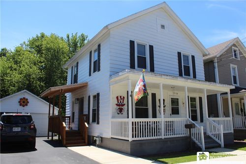 119 Eagle St, Fredonia, NY, 14063-1964 | Card Image