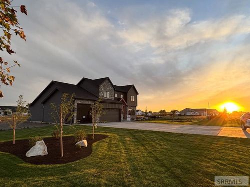 2560 Titan Dr, Rexburg, ID, 83440-1796 | Card Image