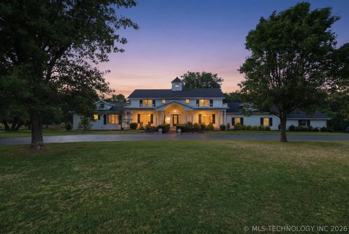 631 Rolling Oaks Pl, Muskogee, OK, 74401-1025 | Card Image