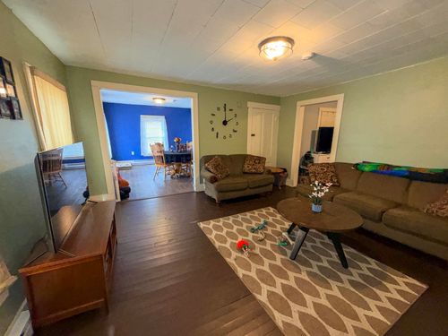 41 Ammonoosuc St, Woodsville, NH, 03785-1126 | Card Image