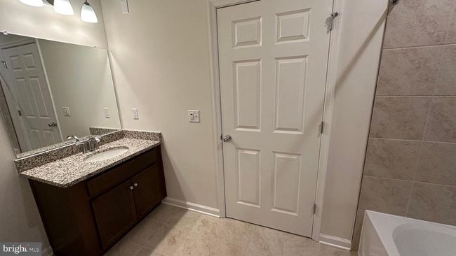 405 - 1 Culvert Dr, Condo with 2 bedrooms, 1 bathrooms and null parking in WEST WINDSOR NJ | Image 22