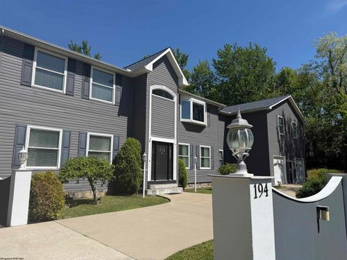 194 Beech Street, Buckhannon, WV, 26201 | Card Image