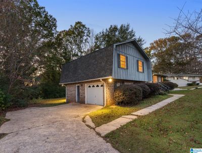 1812 Breckenridge Lane, House other with 3 bedrooms, 2 bathrooms and null parking in BIRMINGHAM AL | Image 3