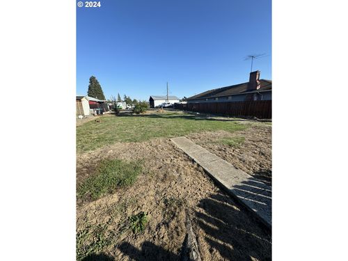 309 Stanley St, Amity, OR, 97101 | Card Image