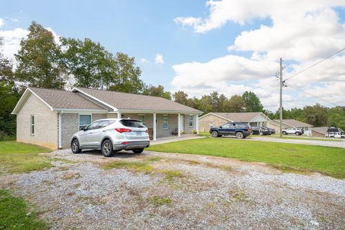329 Glenview Dr, Trenton, GA, 30752-2325 | Card Image