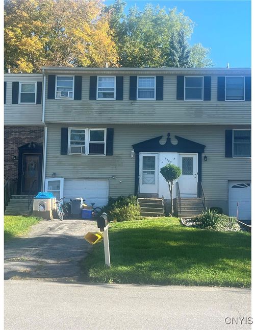 8409 A Shallowcreek Rd, Liverpool, NY, 13090-1327 | Card Image