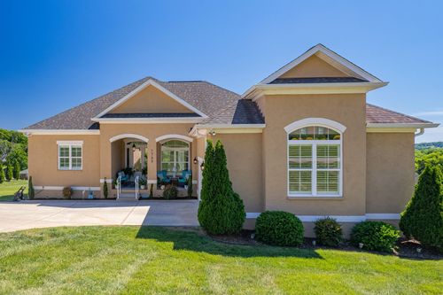 1709 Aster Dr, Columbia, TN, 38401 | Card Image