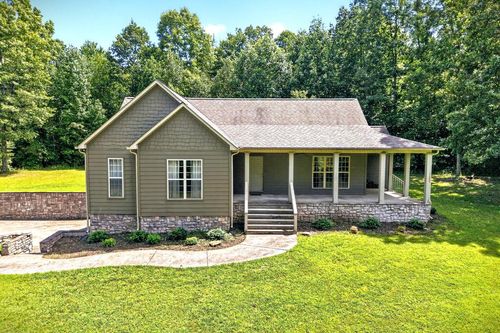 813 Mayland Road, Crossville, TN, 38571 | Card Image