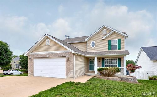 7 Winter River Ct, Fenton, MO, 63026-8009 | Card Image