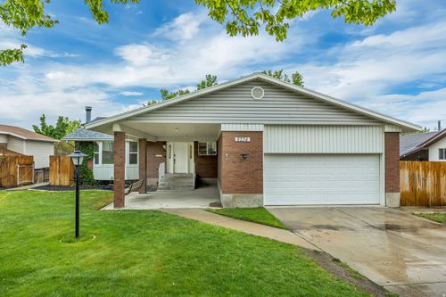 8234 S Grambling Way, Sandy, UT, 84094-0752 | Card Image