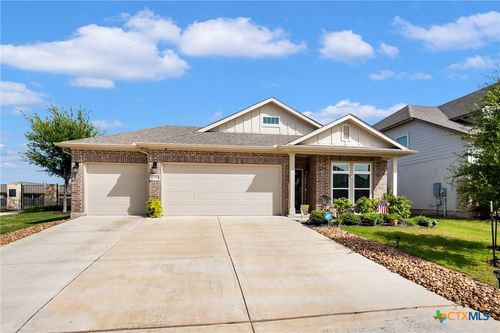 1944 Colonial Ave, New Braunfels, TX, 78130-0334 | Card Image