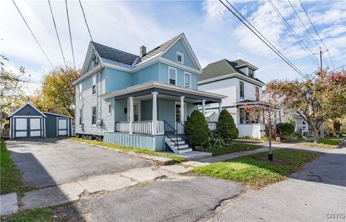 827 Ann St, Watertown, NY, 13601-1246 | Card Image