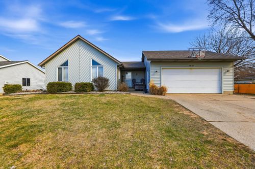 3867 Brookfield Dr, Hudsonville, MI, 49426-9031 | Card Image