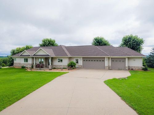 W3769 Highland Drive, GREENFIELD, WI, 54601 | Card Image