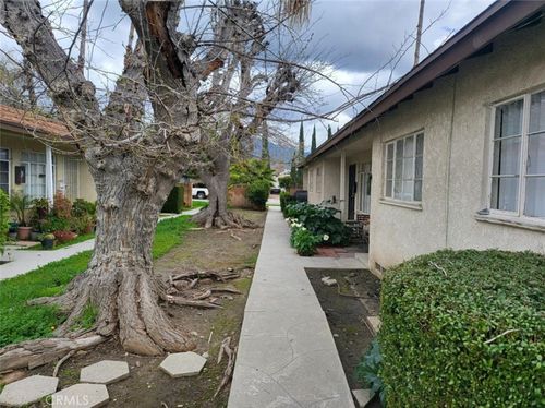 2573 N Lincoln St, Burbank, CA, 91504-2630 | Card Image