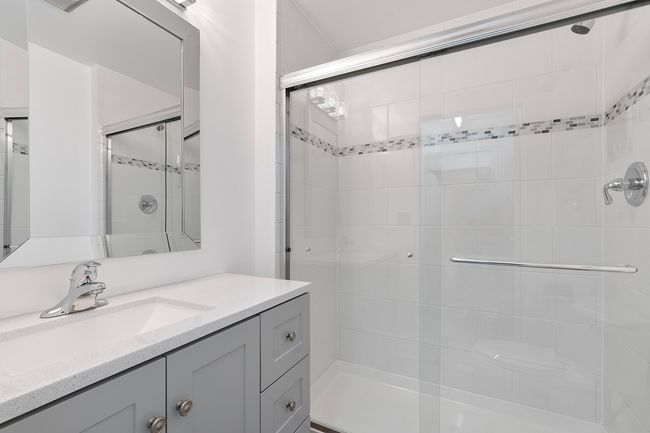 APT-421 - 1250 Park Ave W, Condo with 2 bedrooms, 2 bathrooms and 1 parking in Highland Park IL | Image 12