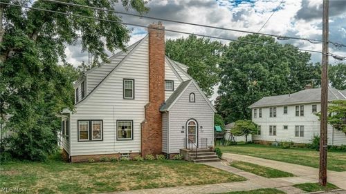 1717 Harvard Ave Nw, Canton, OH, 44703-1315 | Card Image