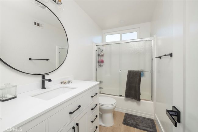 21091 Inferno Ln, House other with 5 bedrooms, 4 bathrooms and 4 parking in Huntington Beach CA | Image 24