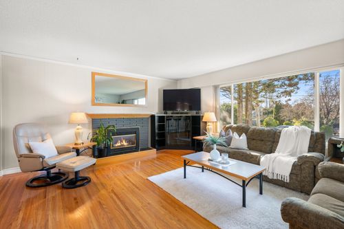 5118 Cooper Pl, Delta, BC, V4K3J1 | Card Image