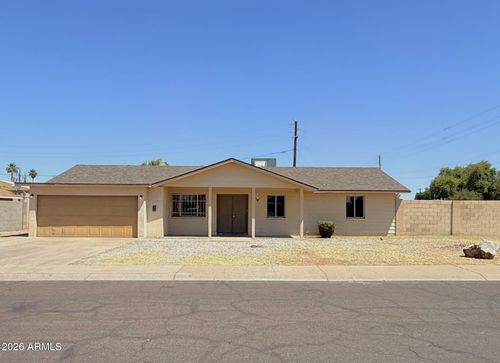 5902 W Highland Ave, Phoenix, AZ, 85033-1718 | Card Image