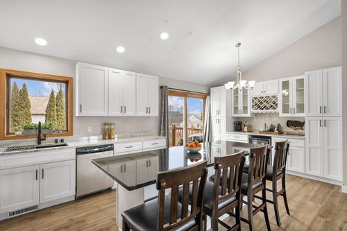 6318 Seven Pines Avenue, Madison, WI, 53718 | Card Image