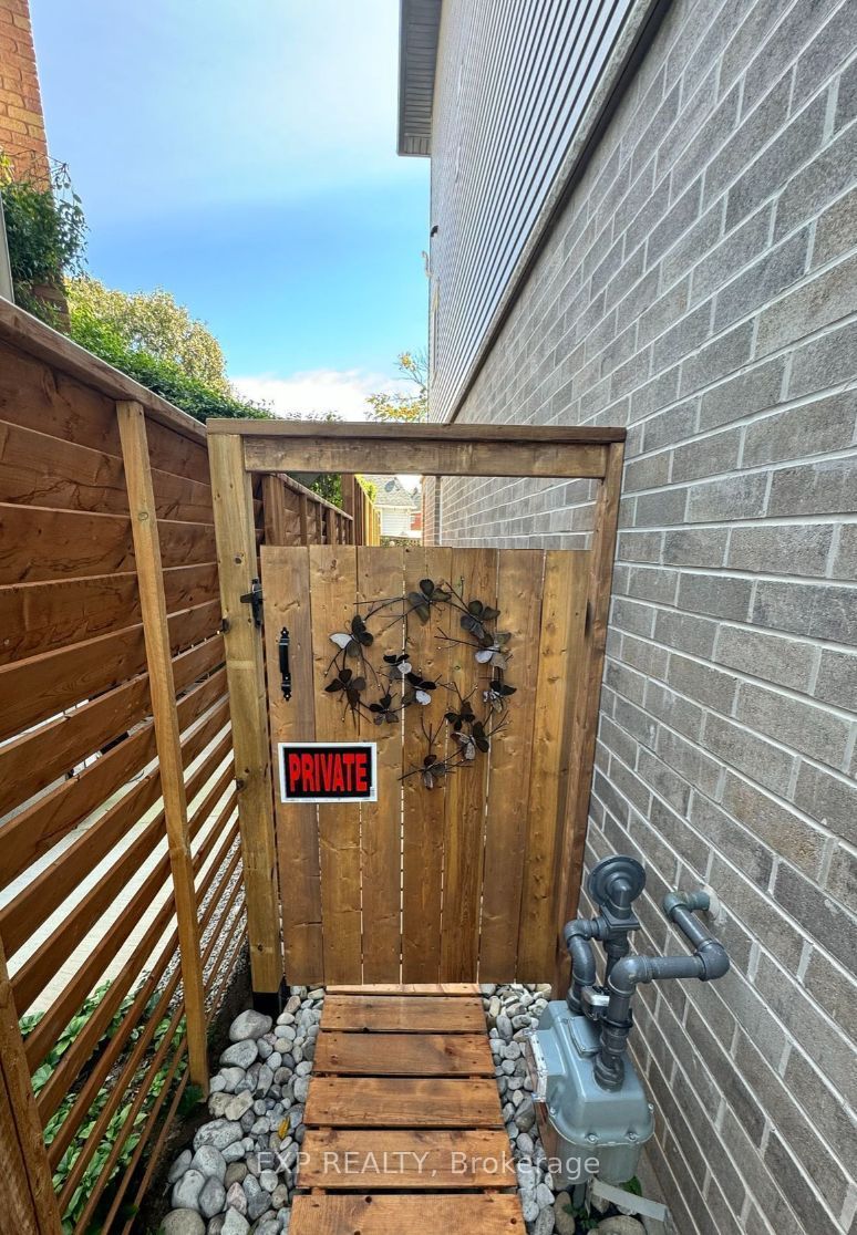 Residential Lease in Welland 2