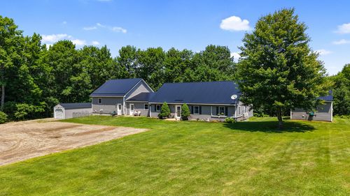 1 Dakin Ln, Searsport, ME, 04974-3963 | Card Image