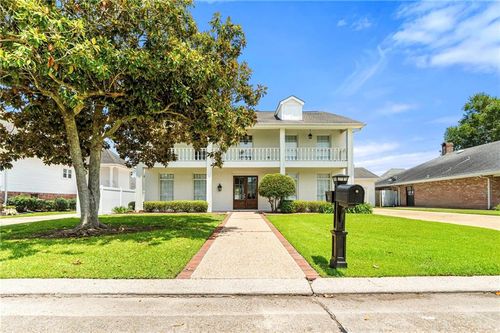 45 Hermitage Dr, Marrero, LA, 70072-5042 | Card Image