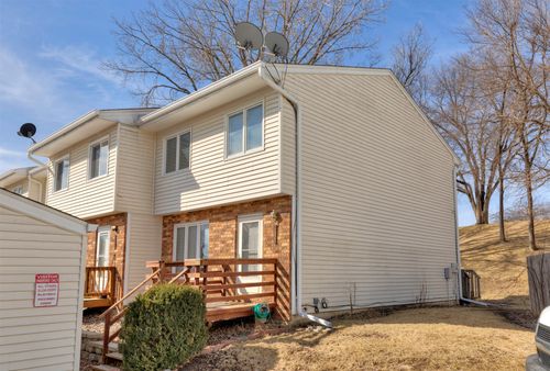 66-318 Holiday Circle, West Des Moines, IA, 50265 | Card Image