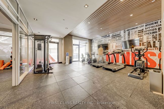 904 - 2369 Danforth Ave, Condo with 2 bedrooms, 2 bathrooms and null parking in Toronto ON | Image 4