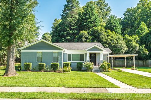 1323 Carolyn Dr, Charlotte, NC, 28205-5629 | Card Image