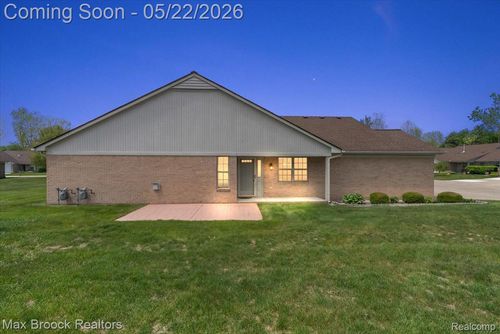 25258 Julianna Dr, Chesterfield, MI, 48051-1972 | Card Image