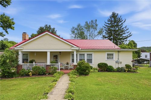 725 Pine Ave, Mars, PA, 16046-3442 | Card Image