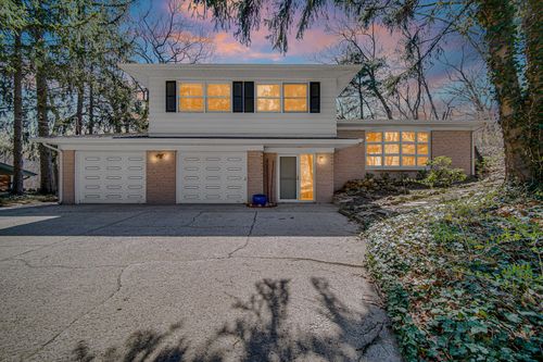 71 Ski Hill Rd, Portage, IN, 46368-8719 | Card Image