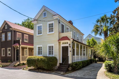 1 Murphy Ct, Charleston, SC, 29403-6008 | Card Image