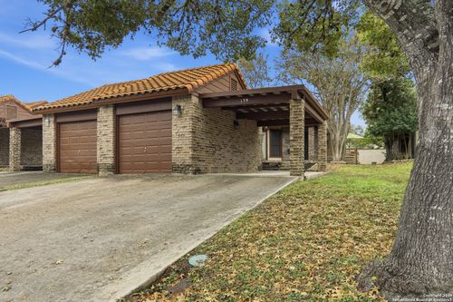 139 Caleta Bch, San Antonio, TX, 78232-3832 | Card Image