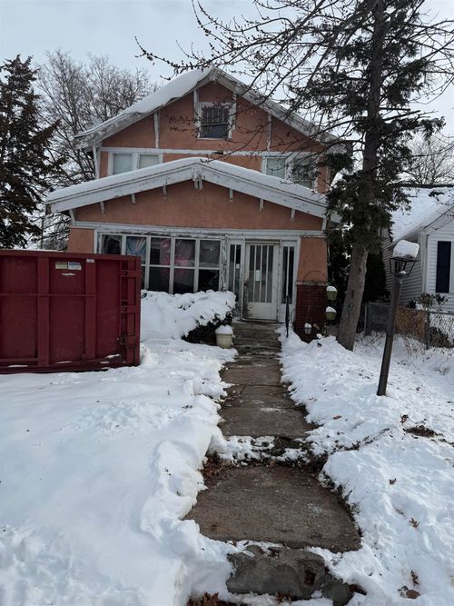 203 Rosebud Ave, Waterloo, IA, 50701-4141 | Card Image