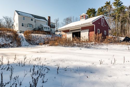 19 Woodhill Hooksett Rd, Bow, NH, 03304-5404 | Card Image