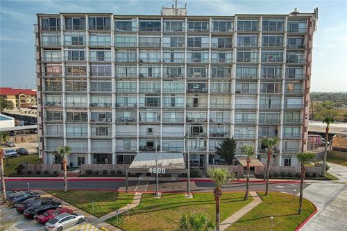 4600 Ocean Dr, Corpus Christi, TX, 78412-2589 | Card Image