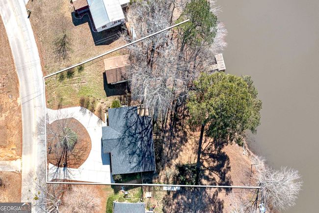 252 Lakeview Dr, House other with 3 bedrooms, 2 bathrooms and 2 parking in Locust Grove GA | Image 38