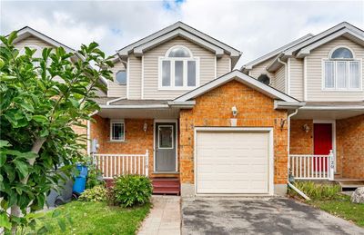 118 Rodgers Rd, Townhouse with 4 bedrooms, 2 bathrooms and 3 parking in Guelph ON | Image 1